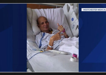 Westchester Medical Center Doctor Conducts Groundbreaking Beating Heart Transplant