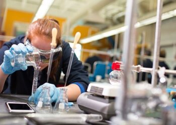 Roger Williams University and other universities in Rhode Island secure $3 million NSF grant to establish the R.I. Research Administration Collaborative